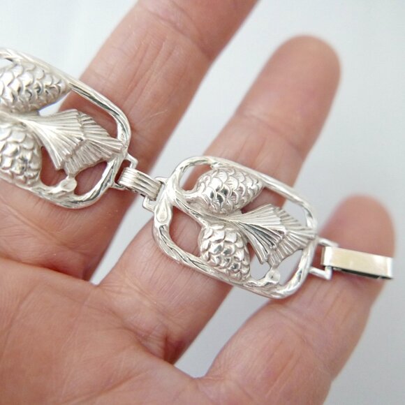 Vintage Danecraft Sterling Silver Pinecone Bracelet - Picture 4 of 10